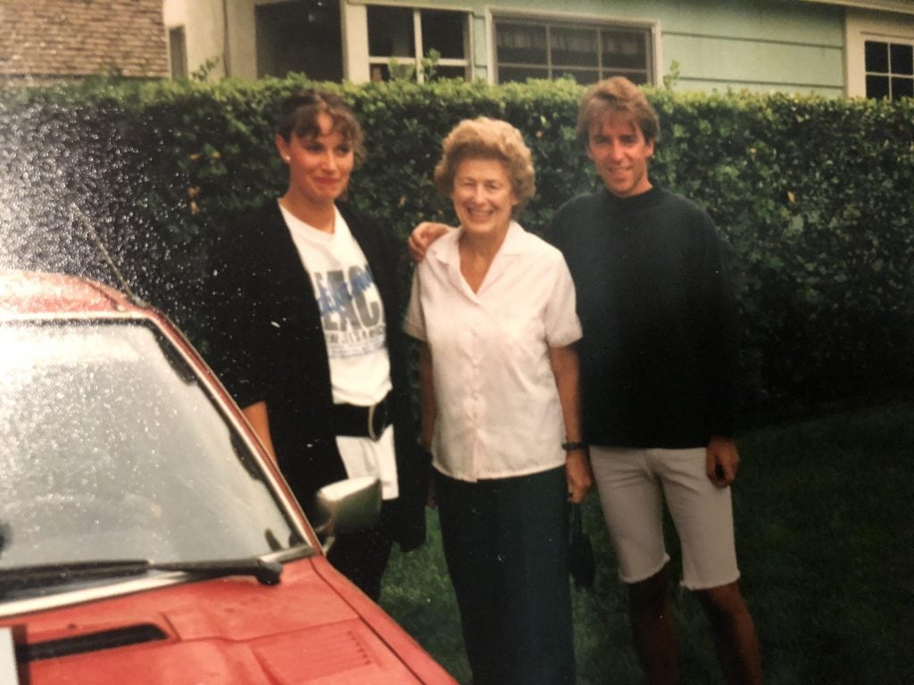 (Left to Right) Eva Lauth, Virginia Olwin (a Pasadena Sister Cities Committee member) and Stefan Willenbücher 1991